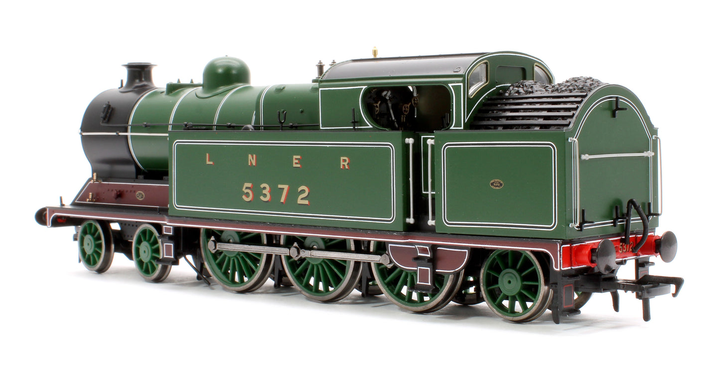 Robinson A5 (GCR Class 9N) 4-6-2 LNER GCR Green No.5372 Steam Tank Locomotive