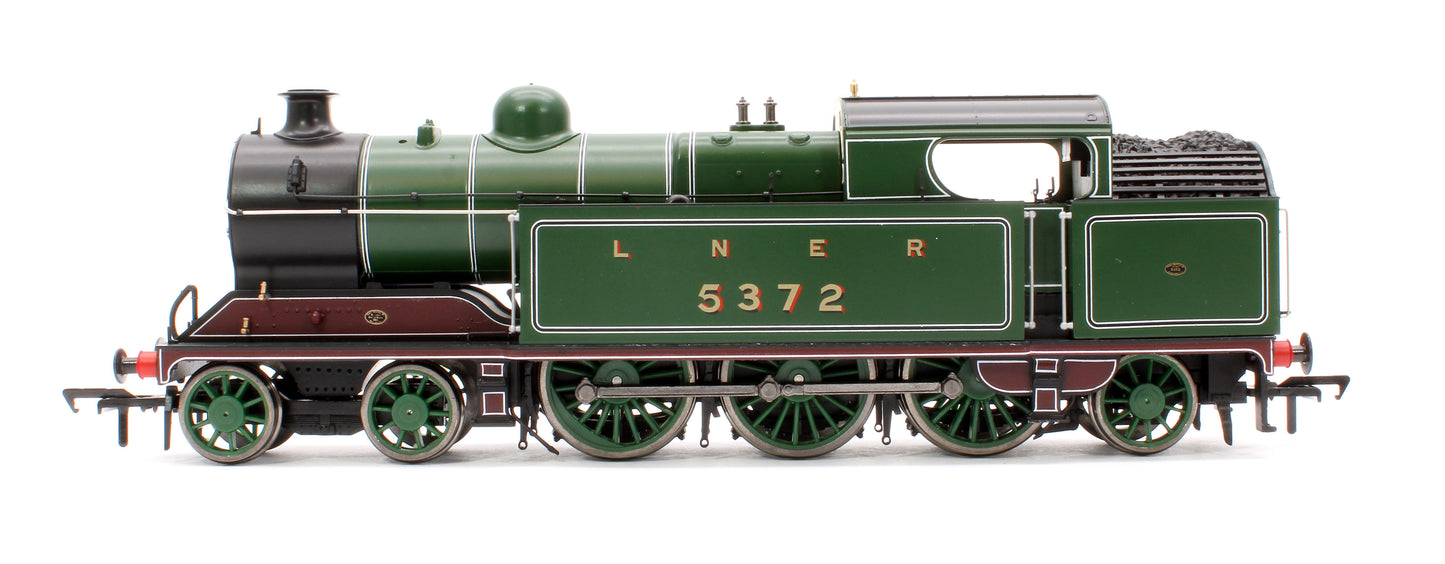 Robinson A5 (GCR Class 9N) 4-6-2 LNER GCR Green No.5372 Steam Tank Locomotive