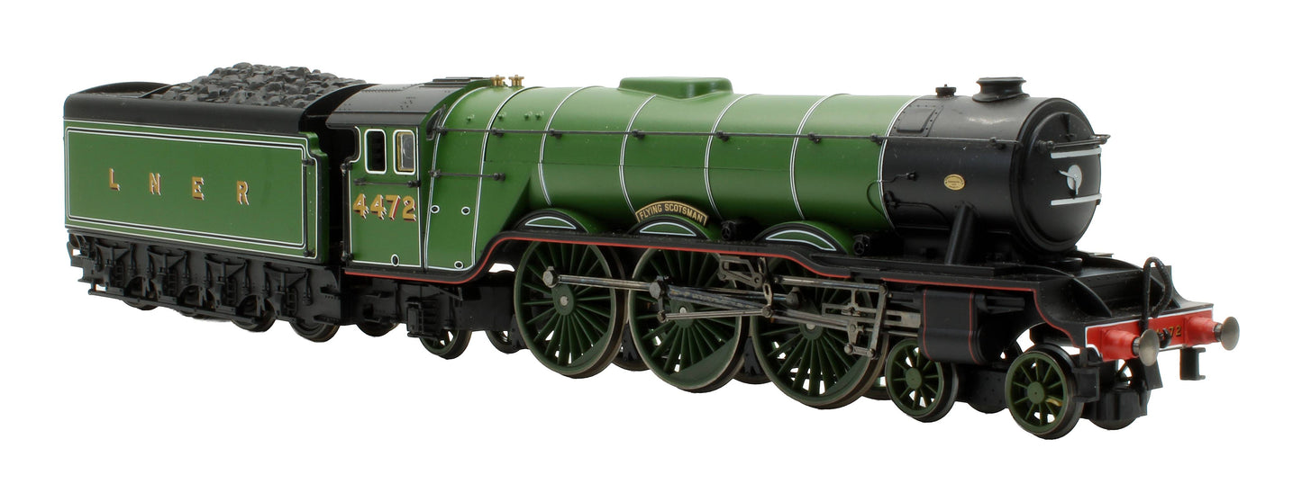Pre-Owned R2261 LNER 4-6-2 Class A3 4472 'Flying Scotsman' Steam Locomotive