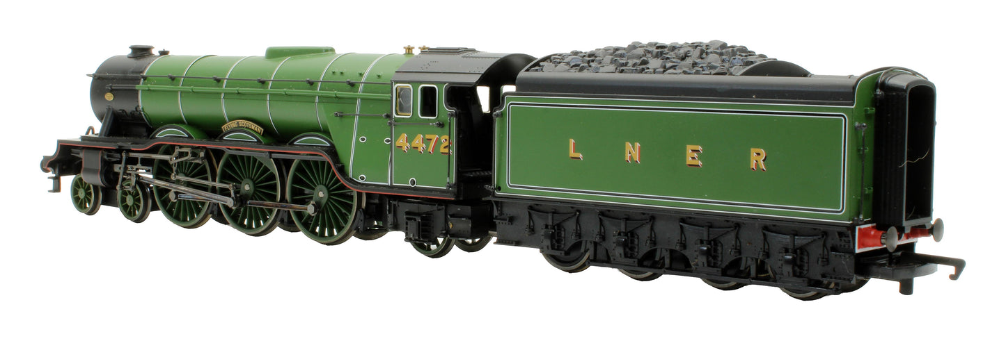 Pre-Owned R2261 LNER 4-6-2 Class A3 4472 'Flying Scotsman' Steam Locomotive