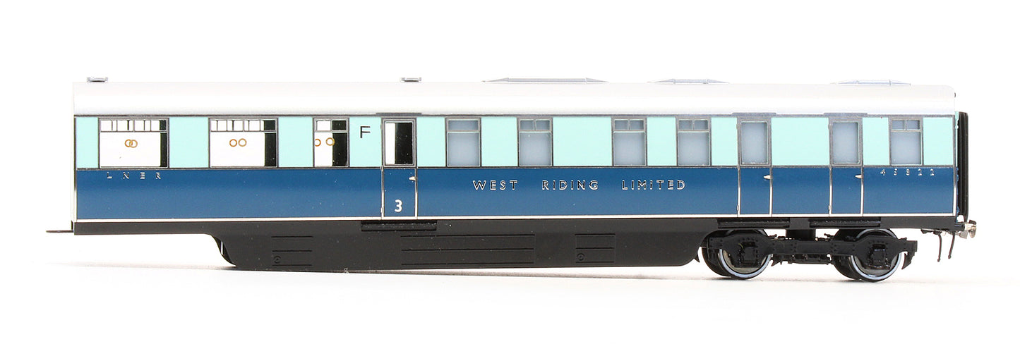 Pre-Owned LNER West Riding Limited Articulated Open Third Coach E No.45821 & Kitchen Third Coach F No.45822