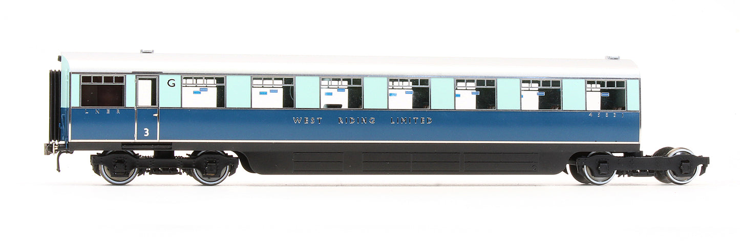 Pre-Owned LNER West Riding Limited Articulated Open Third Coach G No.45831 & Brake Third Coach H No.45832