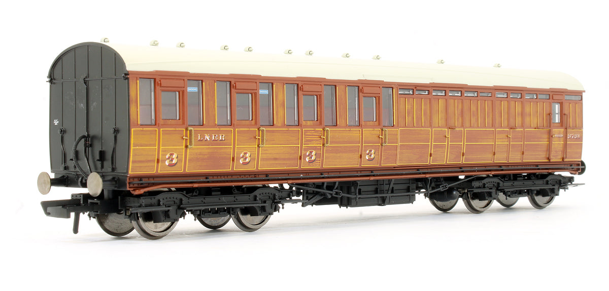 Pre-Owned LNER Gresley Suburban 3rd Class Brake Coach '3731'