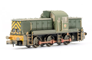 Pre-Owned Class 14 D9526 BR Green With Wasp Stripes Diesel Locomotive (Weathered)