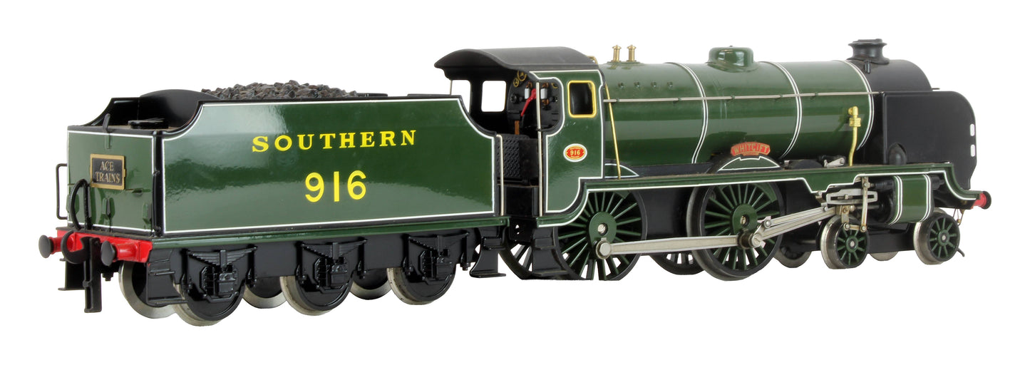 Pre-Owned E10 Maunsell Lined Olive Green Schools Class 4-4-0 916 'Whitgift' Steam Locomotive
