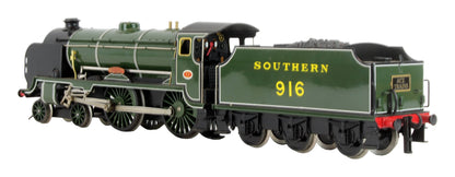 Pre-Owned E10 Maunsell Lined Olive Green Schools Class 4-4-0 916 'Whitgift' Steam Locomotive
