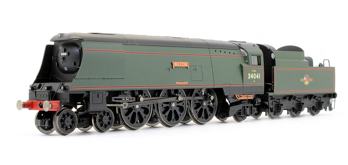 Pre-Owned R2218 BR 4-6-2 West Country Class 34041 'Wilton' Steam Locomotive