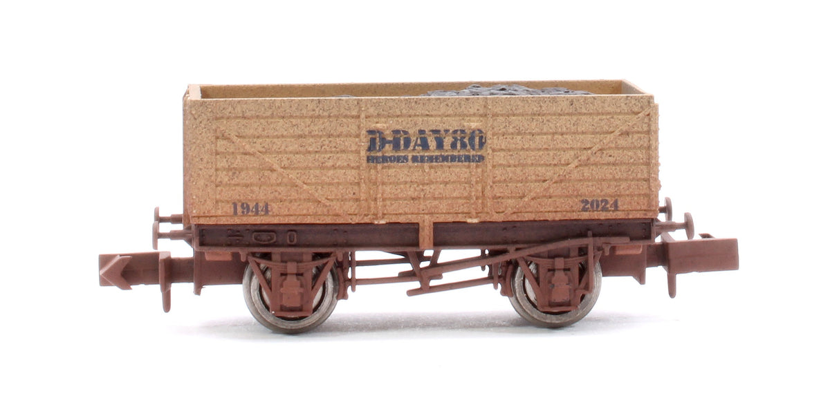 Pre-Owned 7 Plank D Day 80th Anniversary - Weathered