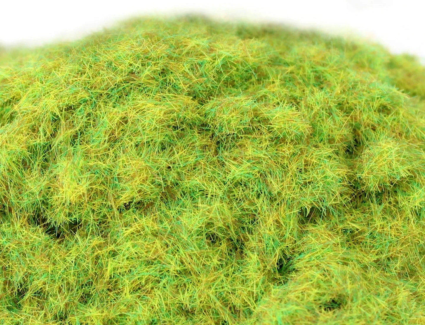 WWS 4mm Spring Static Grass - 1000ml Canister