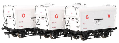 KRM-MICA-OO-B GWR ‘Mica B’ Refrigerated Meat Van - Didcot Preserved Wagons - Pack of 3