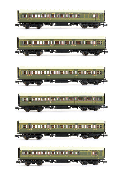 Pre-Owned Maunsell 6 Coach Set SR Lined Green