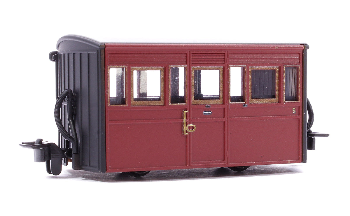 Bug Box Coach Peco GR558C Ffestiniog Railway Bug Box Coach (1970s/80s – Rails