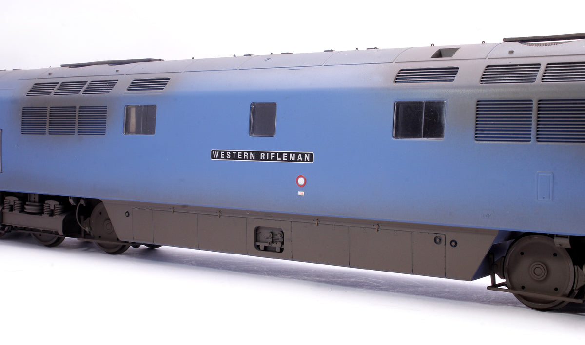 Class 52 D1031 BR Blue  Western Rifleman (full yellow ends) Diesel Locomotive - Weathered