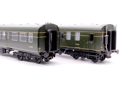 Pre-Owned 32-285ASF Class 101 2-Car DMU BR Green (Roundel) - DCC Sound
