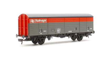 BR VDA Van BR Railfreight Red & Grey No.200655