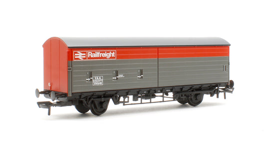 BR VAA Van BR Railfreight Red & Grey No.200648
