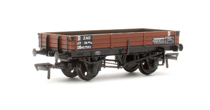 3 Plank Wagon BR Departmental Bauxite (TOPS) No.DB457592