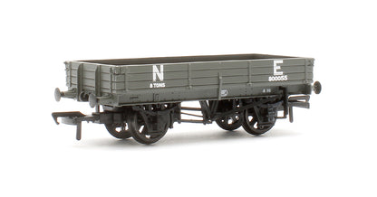 3 Plank Wagon North Eastern Railway 'NE' Grey No.800055