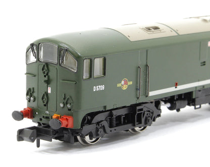 Pre-Owned 905001 Class 28 D5709 Plain BR Green Diesel Locomotive - DCC Fitted