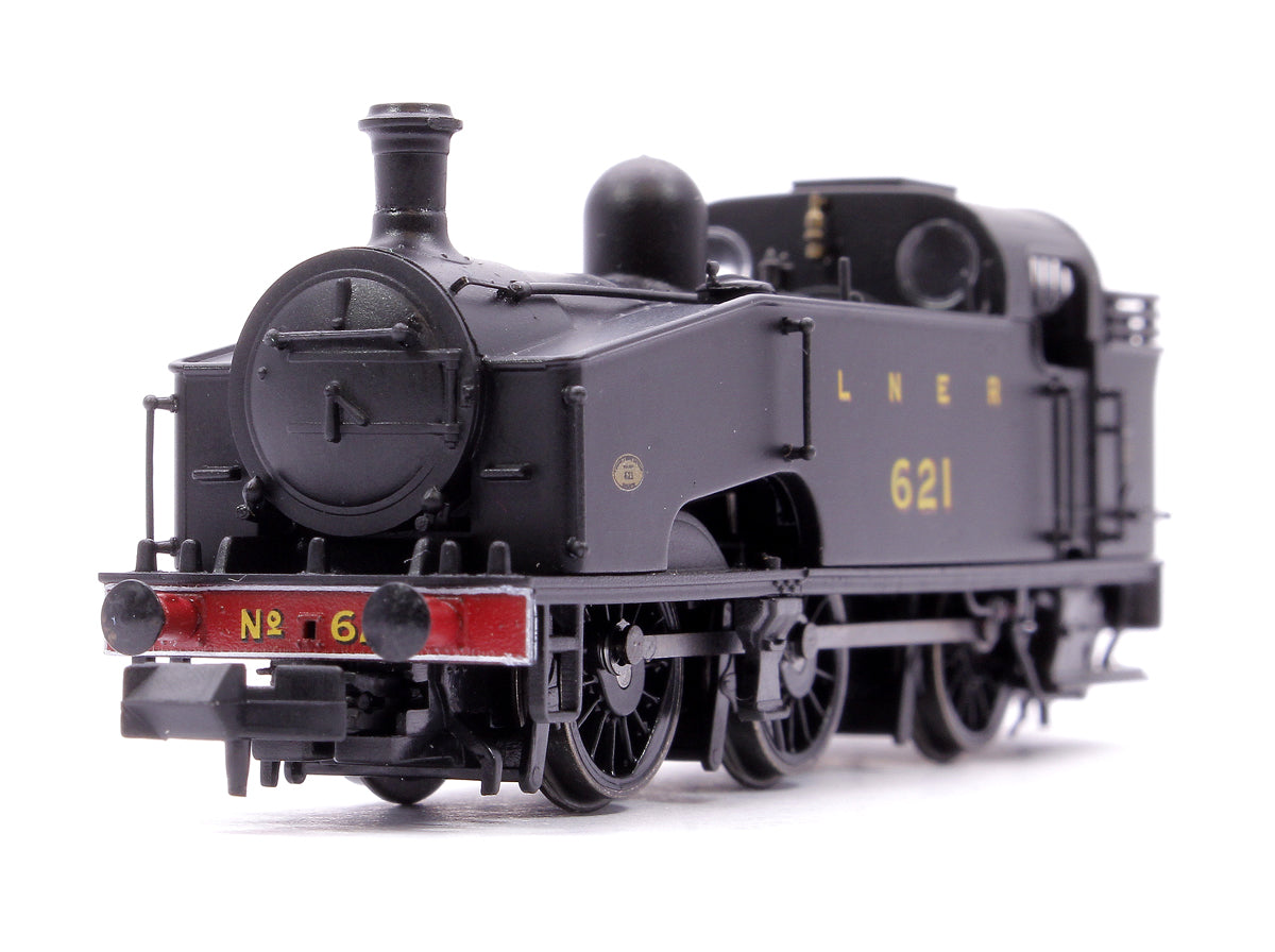 Class J50 LNER Black (Unlined) 0-6-0 Tank Locomotive No.621