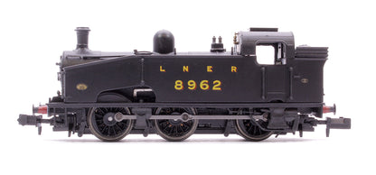 Class J50 LNER Black (Unlined) 0-6-0 Tank Locomotive No.8962