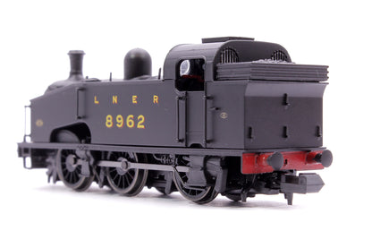 Class J50 LNER Black (Unlined) 0-6-0 Tank Locomotive No.8962