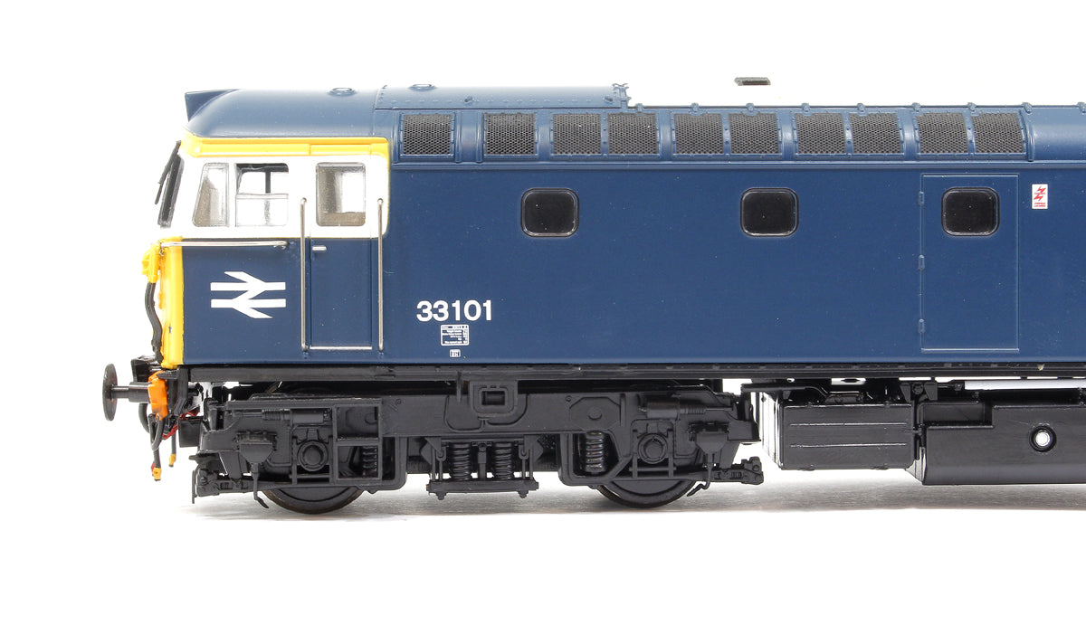 Pre-Owned 3368 Class 33/1 33101 BR Blue (white cab windows frames) Diesel Locomotive