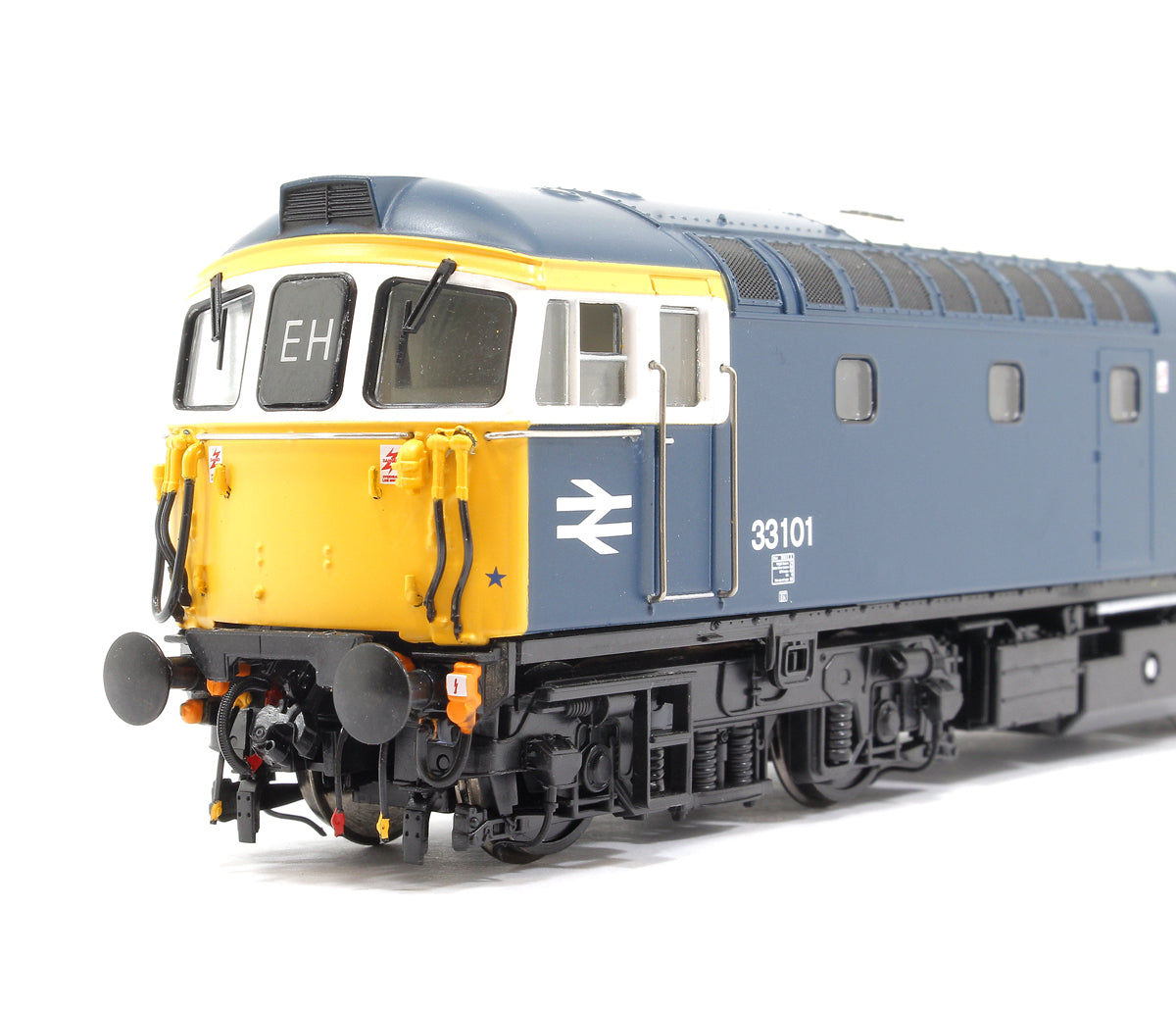 Pre-Owned 3368 Class 33/1 33101 BR Blue (white cab windows frames) Diesel Locomotive