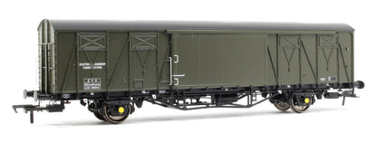 Pre-Owned VIX Ferry Van, ZYX No. LDB786913, Engineer’s Olive