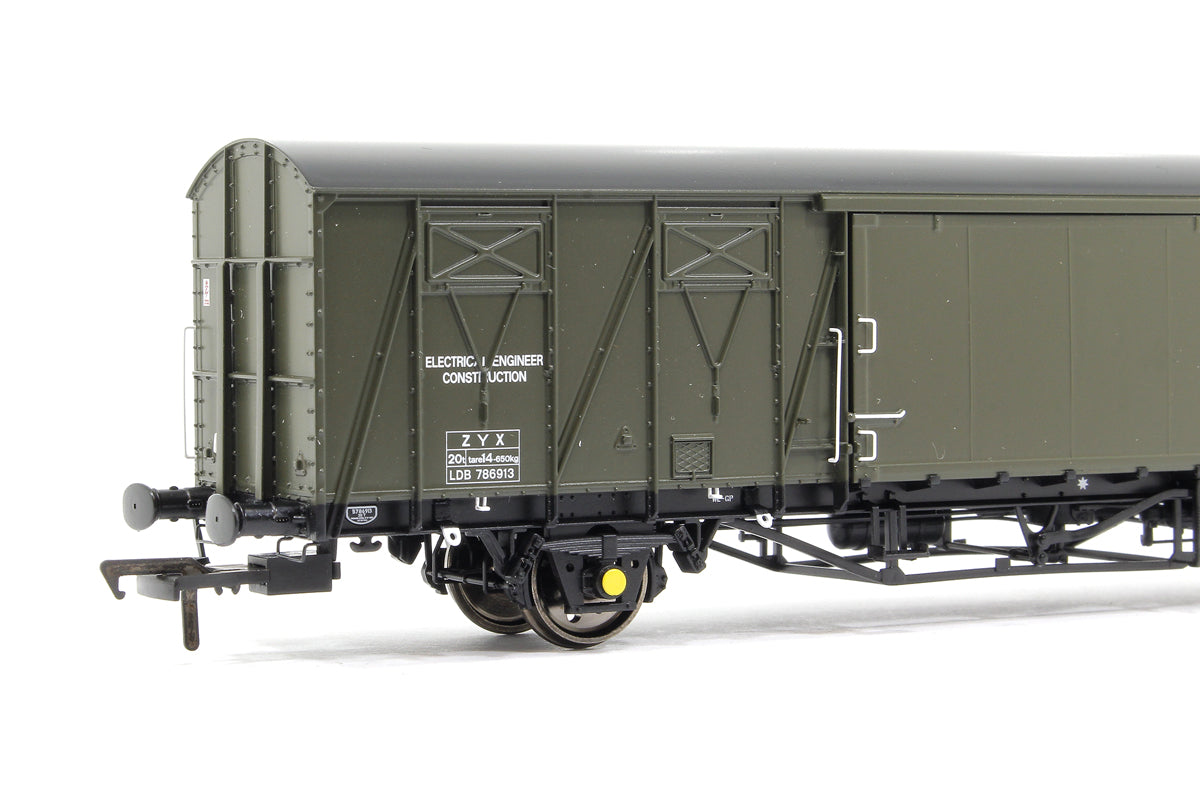 Pre-Owned VIX Ferry Van, ZYX No. LDB786913, Engineer’s Olive