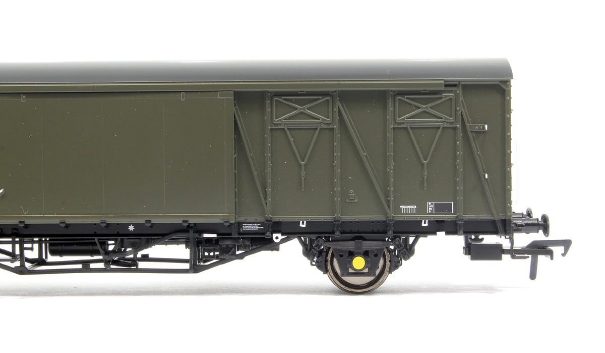 Pre-Owned VIX Ferry Van, ZYX No. LDB786913, Engineer’s Olive