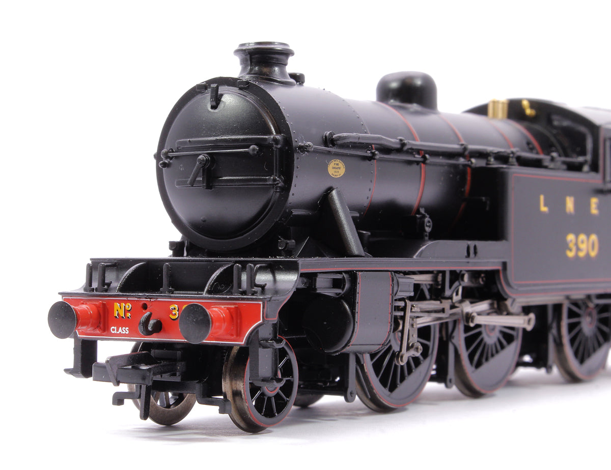 LNER V3 2-6-2 Tank Locomotive No.390 LNER Lined Black