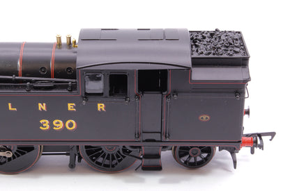 LNER V3 2-6-2 Tank Locomotive No.390 LNER Lined Black