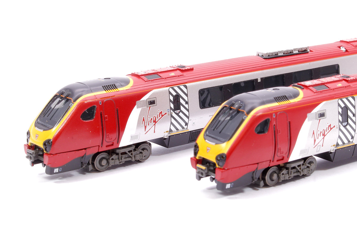 Class 220 4-Car DEMU 220018 'Dorset Voyager' Virgin Trains (Revised)