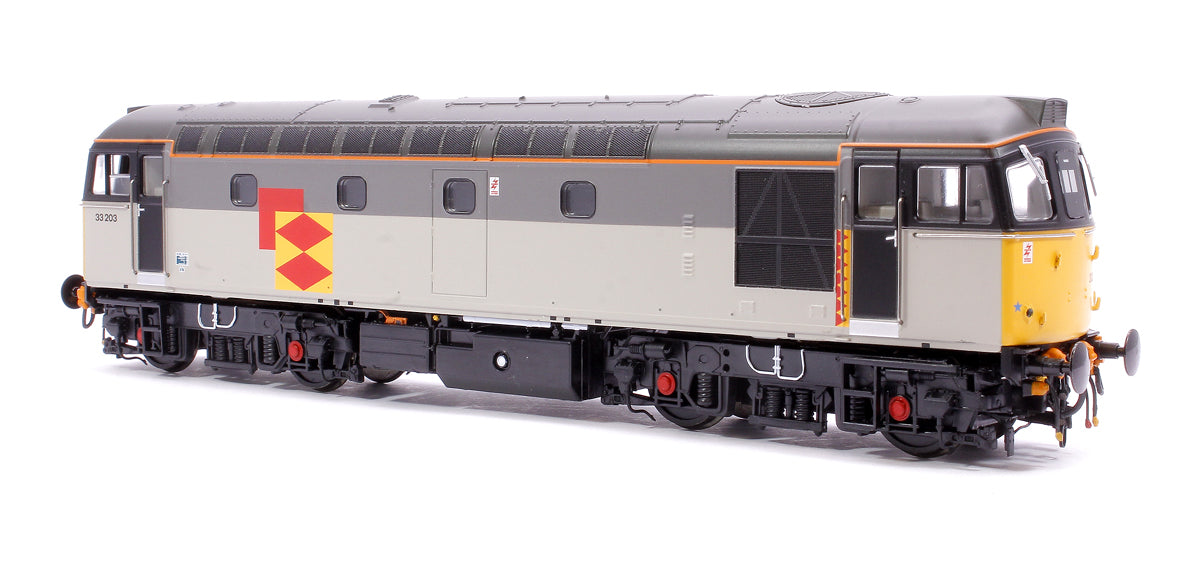 Class 33/2 33203 BR Railfreight Distribution Diesel Locomotive