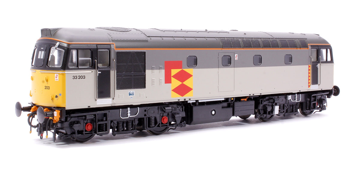 Class 33/2 33203 BR Railfreight Distribution Diesel Locomotive