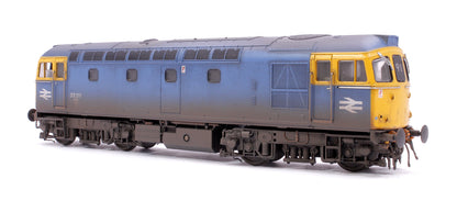 Pre-Owned Class 33/2 33211 BR Blue Diesel Locomotive - Faded/Weathered