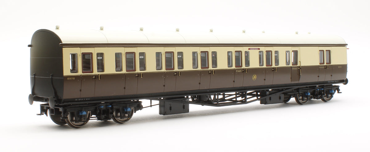 Pre-Owned Dia E140 B Set - No.6977 & 6978 'Bodmin Branch No.2' GWR Shirtbutton Livery