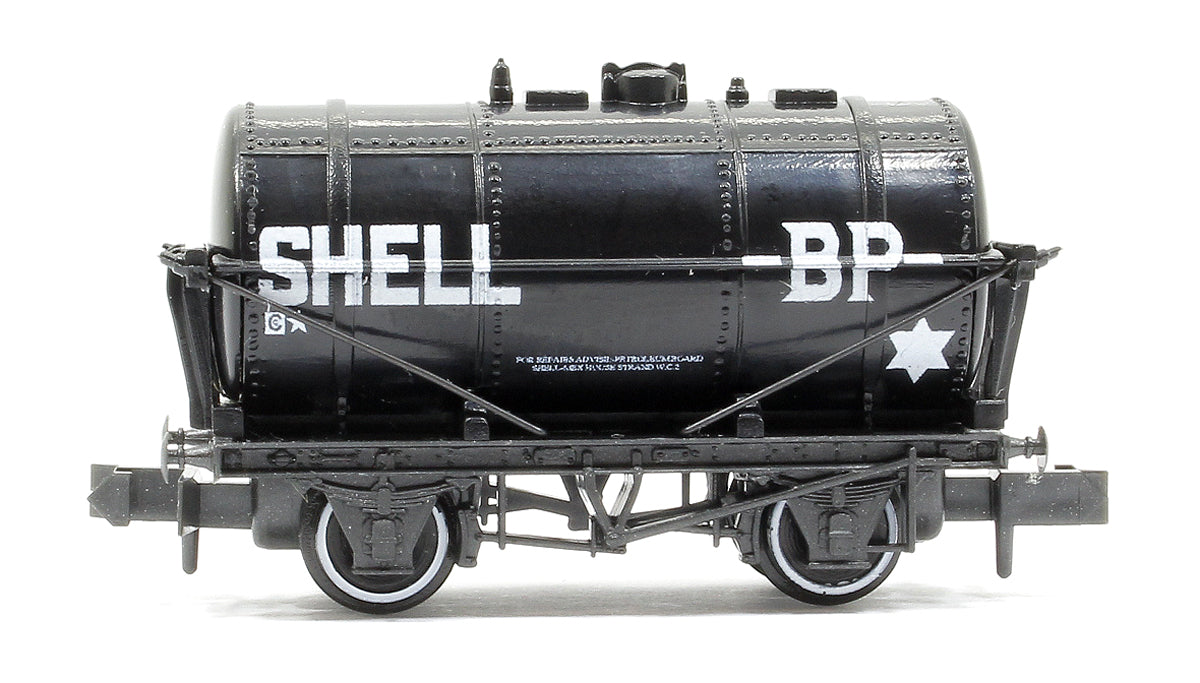 Pre-Owned Shell/BP Black Tank Wagon