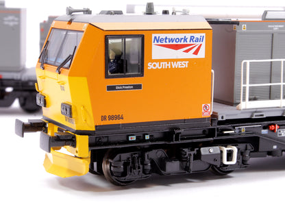 Windhoff MPV 2-Car Set Network Rail Orange Nos. DR98914 and DR98964