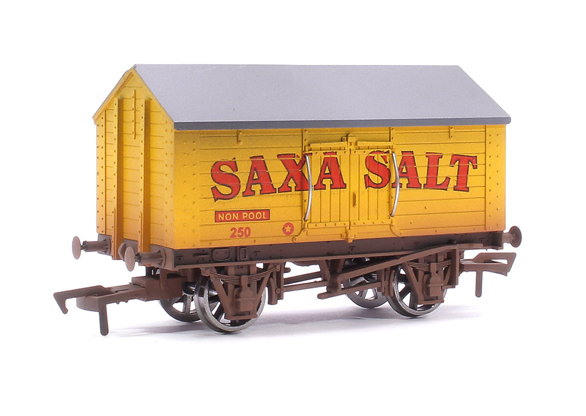 Pre-Owned Salt Van Saxa 250 Weathered