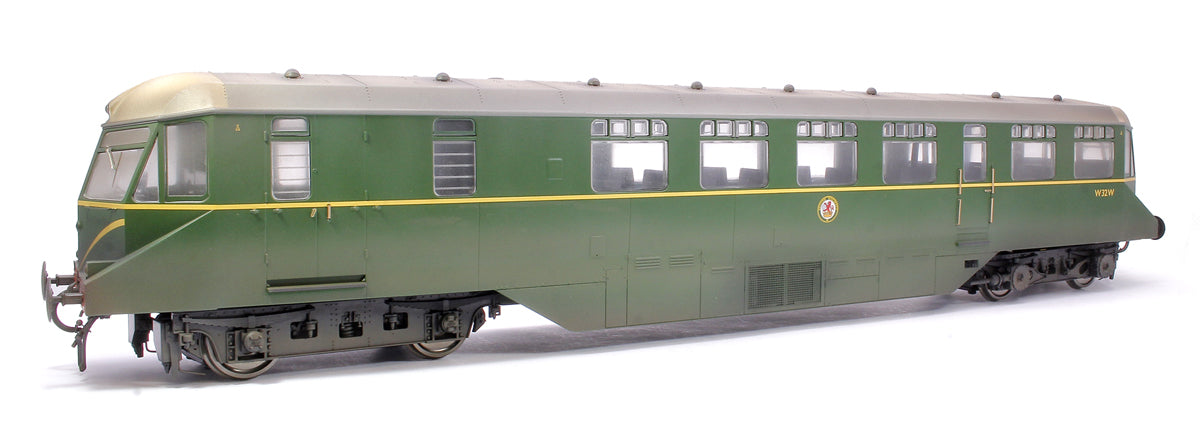 Custom Weathered GWR AEC ‘Razor Edge' Railcar BR green with speed whiskers (white cab roofs) No.W32W Diesel Locomotive