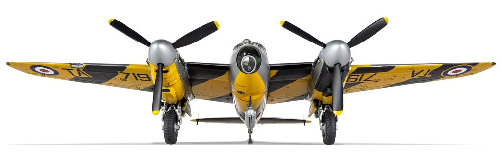 de Havilland Mosquito B.XVI/B.35/TT.35 Model Kit