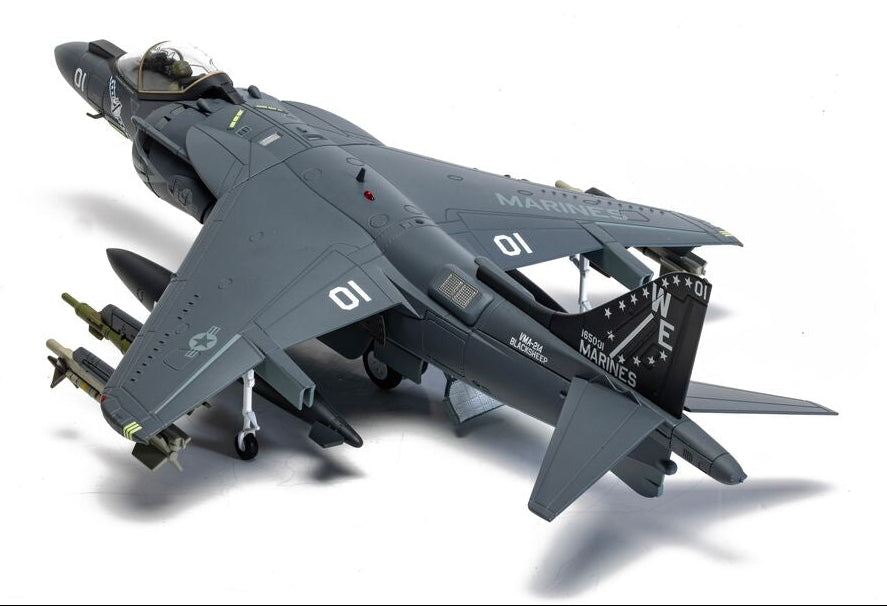 McDonnell Douglas AV-8B+ Harrier II - 165001/01 - VMA-214 'Black Sheep'