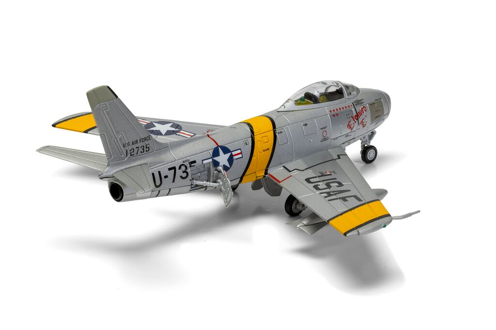 AA35817 North American F-86E Sabre, Eleanor ‘E’ CHRISTINE, William T. ‘Bill’ Whisner Jr, 1952
