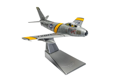 AA35817 North American F-86E Sabre, Eleanor ‘E’ CHRISTINE, William T. ‘Bill’ Whisner Jr, 1952