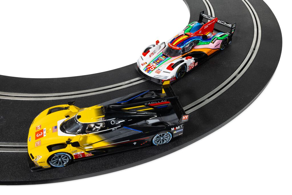 C1466M Scalextric Pro 24H Hypercar Challenge