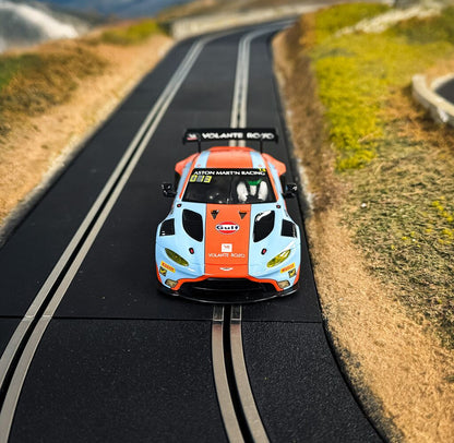 C4655 Aston Martin GT3 Vantage - Bathurst 2025 - Gulf Edition