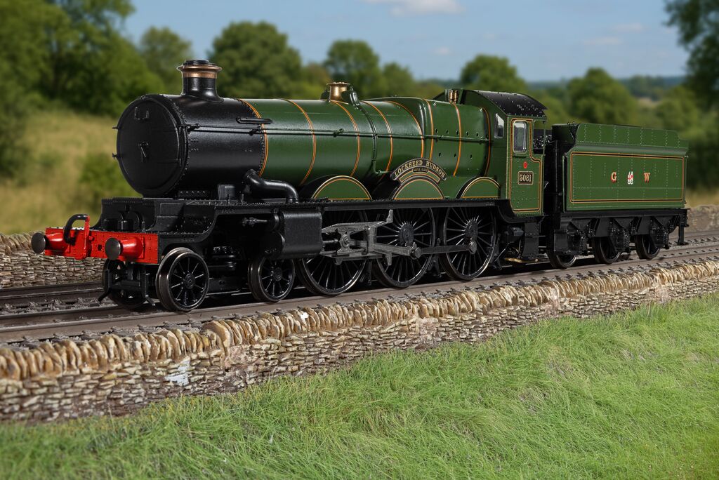 R30402 GWR Castle Class Lockheed Hudson No.5081 Steam Locomotive