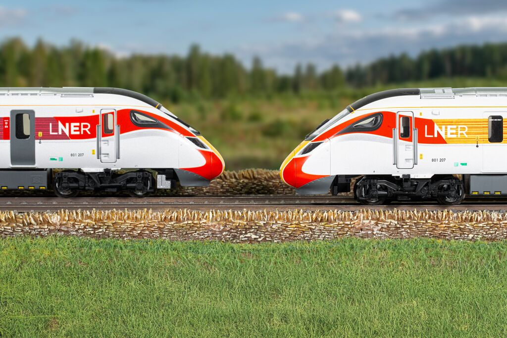 LNER Azuma Class 801/2 Railway 200 5 Car Train Pack